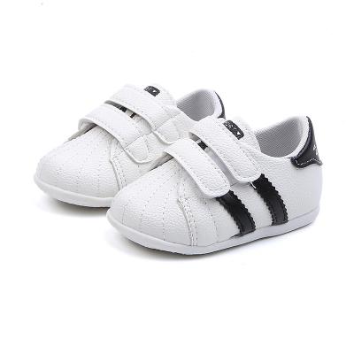 China Sport Style Baby Boy And Toddler Girls Shoes Flat Flat Sneaker Shoes for sale