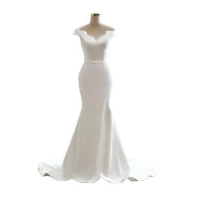 China Breathable Mermaid Thin Satin Wedding Dress European American Princess Wedding Dressing Gowns for sale