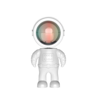 China Creative Cute Kids Gift Led Night Light USB Rechargeable Astronaut Sunset Projection Lamp for sale