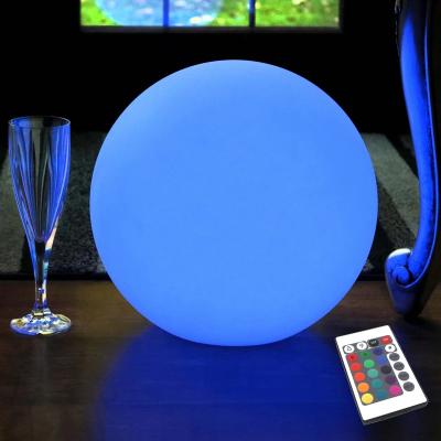 China Modern Times Modern Outdoor Iilluminated Balls Shaped Mood Lamp Multi Color Hanging LED Sphere Light for sale