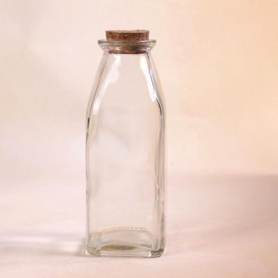 China 350ML Beverage Juice Square Glass Bottle Food Beverage Bottle With Cork for sale