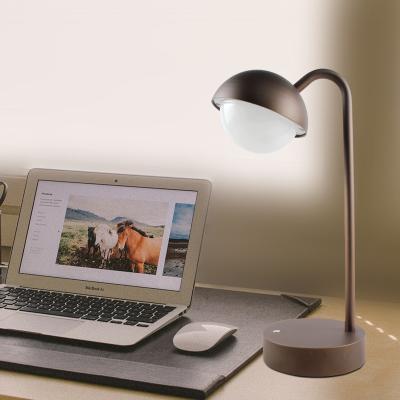 China Modern Hotel Restaurant desk Light Sunflower Cordless Rechargeable Battery LED Table Lamp for sale