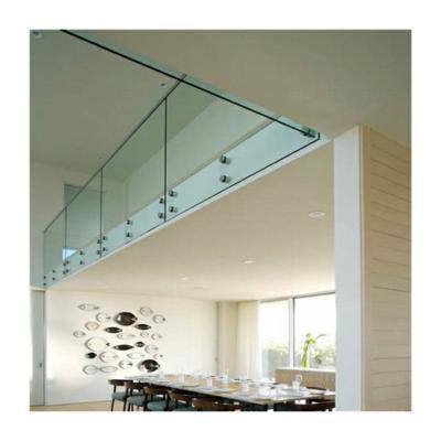 中国 Adjustable Tempered Glass Balcony Railing Steel Glass Handrail Standoff Railing 販売のため