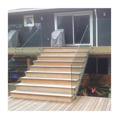 中国 Stairs Standoff Glass Railing With 12 Tempered Glass And Patch Fitting 販売のため