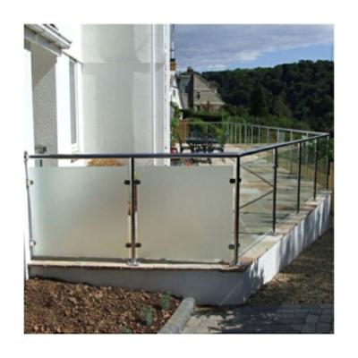 China Modern Revit Glass Railing EN12543 Balustrade Residential Porch Railing zu verkaufen