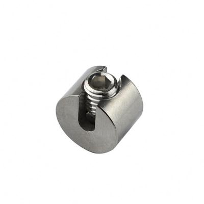 中国 316 SS Stair Railing Components Slotted Clip Cable Railing Wire Rope Tensioner 販売のため