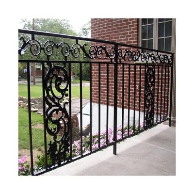 China Powder Coated Wrought Iron Fence Metal Picket Ornamental Fence Panel zu verkaufen