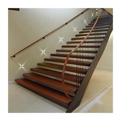 China Commercial Indoor Mono Stringer Stair Stainless Steel Wood Staircase zu verkaufen