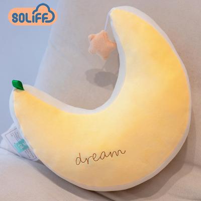 China Mondern New Design Plush Soft Toy Pillow Stuffing Cute Moon Pillow for sale