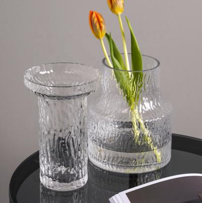 China 2021 Modern New Design Creative Clear Glass Vase for sale