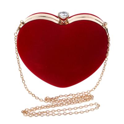 China Diamond Shoulder Chain Date Party Lover Fashion Handsome Velvet Heart Shaped Bag Evening Handbag for sale