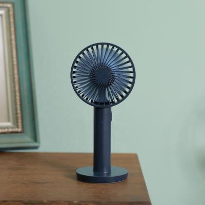 China 2021 Portable Electric Handheld Fan Mini Portable Fans Which Make Up Mirror for sale