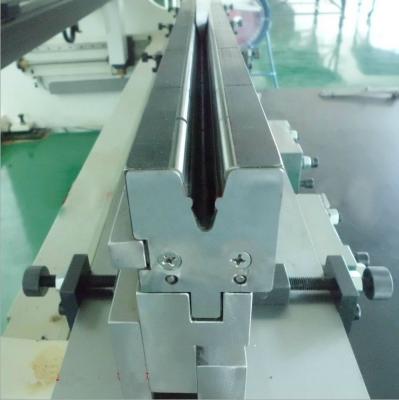 China Hot Sale Bottom Bending Machine Heat Treatment Bending Machine Mold For Press Brake for sale