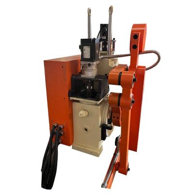 China Easy to use Multifunctional  auto ladler industrial manipulator made in China for sale