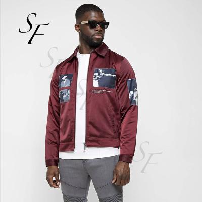 China Reversible Custom Made MEN Logo Printed Graphics and Satin Embroidered Silk Men's Colleges Zipper Detail Slogan Jacket for sale