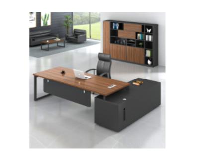 China Large Solid Modern China Office Table Top Furniture Executive CEO Office Desk for sale