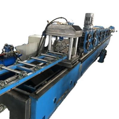 China Hotels Z Purlin Roll Forming Machinery With Track Cutting for sale