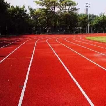 China Rubber Granules Athletic Running Tracks With Breathable Spray Coating System for sale