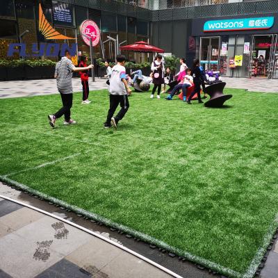 China 50cm × 50cm Size Synthetic Artificial Grass For Handball Baseball Court for sale