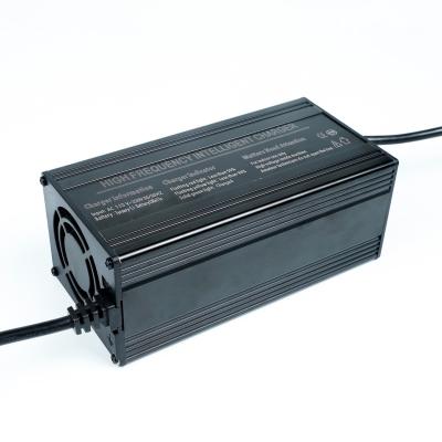 China DC 58.8V 10 A Charging Power CE 48V Tricycle Electric Tricycle Charger Lithium Battery Fast Charger for sale