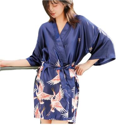 China Fashionable QUICK DRY Silk Nightgown Crane Nightgown Bridesmaid Party Home Robe Bathrobe for sale