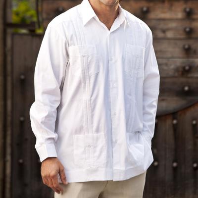 China Custom anti-pilling men's classic fit linen+cotton Guayabera long sleeve shirt for sale