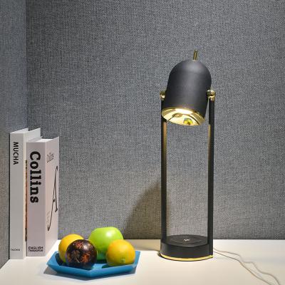 China Creative Retro Home-Decor Lamp for Hotel Desk Lamp Stand LED Wireless Adjustable Metal Fill Lamp for sale