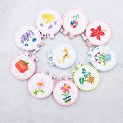 China China New Arrival Kids Craft For Kids Needlepoint Starter Kit Sewing Set For Backpack Charms Backpack Loop Cross Stitch for sale