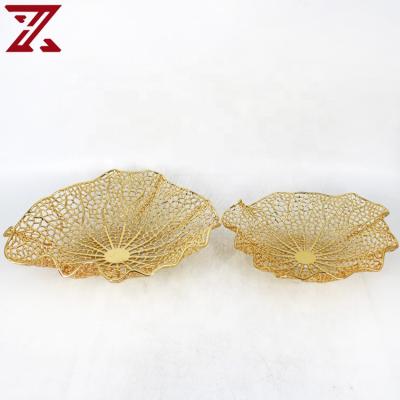 China Home Wholesale Round Golden Serving Candy Metal Hollow Cake Stand Decorations.Gifts Tray For Sweet Fruit for sale