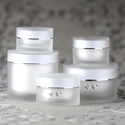 China Cosmetic Opaque Acrylic Cream Jar Round Shape Jar In Cheap Price for sale