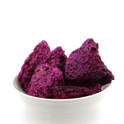 China Dried Healthy Chinese Snacks Dried Fruit Dehydrated Dried Instant Pitaya Fruit for sale