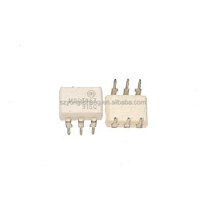 China - Optoisolator Triac Output 5000Vrms 1 Channel 6-DIP MOC3063 for sale