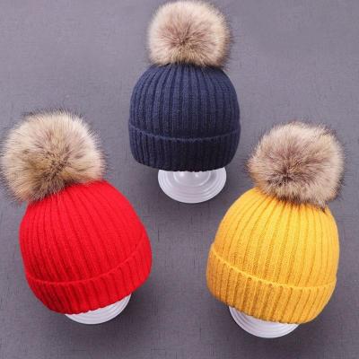 China Wholesale 100% Acrylic Pom Pom Beanie COMMON Hat/Knitted Beanie In Winter Hat Custom Beanie Your Own Embroidery Logo Woven Label for sale