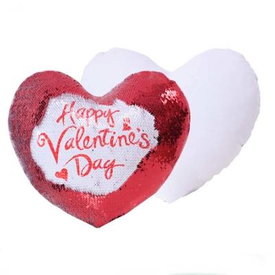 China Personalized Heart Shape Sublimation Sequin Pillow Covers Heat Transfer Glitter Cushion Cover for sale