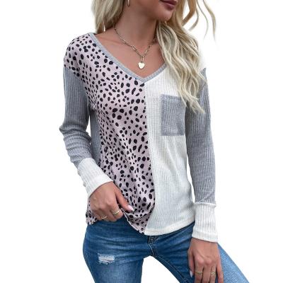 China Viable Women's Pullover V-Neck Leopard Print Sweater Loose Stitching Top for sale