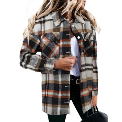 China Anti-Wrinkle Women's Casual Long Sleeve Button Down Friend Plaid Shirt Heavy Jacket Shacket for sale