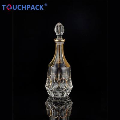 China Clear European Style 5-Piece Whiskey Decanter and Glass Set Diamond Design Liquor Whiskey Decanter Set for sale