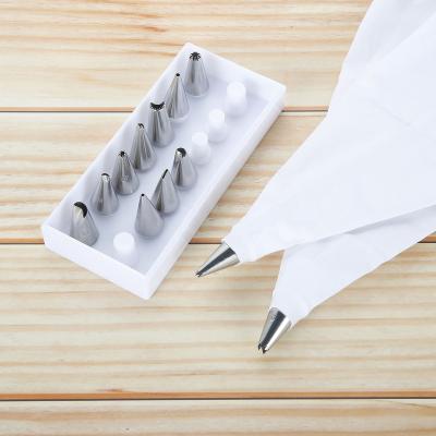 China New Fancy Disposable Decorating Icing Set Pastry Bag 17pcs White Metal Icing Tips For Housewives Kitchen Cake Bakeware Cooking for sale