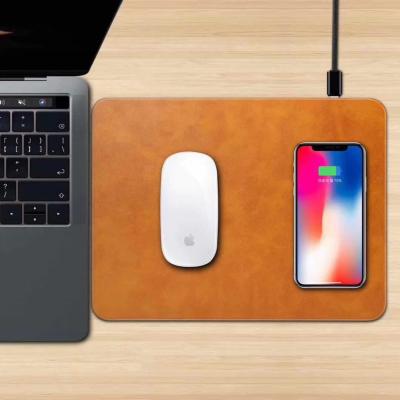 China Apple mouse pad with wireless charger, wireless charging base for Iphone 8(plus)/X, Iphone X wireless charging base for sale