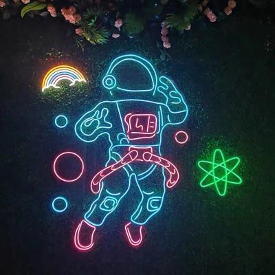 China New SRY Long Space Astronaut Modern Beauty Chen Decoration Neon Sign Custom Durable Neon Sign SIGN for sale