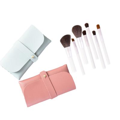 China Angular Blush Set Brush 2021 Hot Selling Mini Makeup Brush 8 Pieces Blush Powder Foundation Makeup Set Brush With Bag for sale