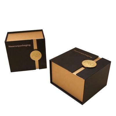 China Recyclable Custom Luxury Matt Black Rigid Cardboard Liquor Set Packaging Boxes Champagne Whiskey Red Wine Bottles Glass Paper Gift Box for sale