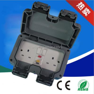 China Commercial IP66 RCD Version 13A BS Double Outlet Door Waterproof Socket for sale