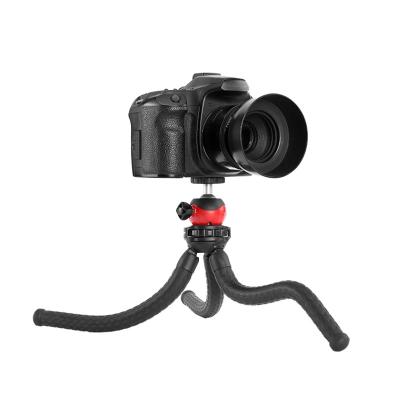 China PORTABLE Mini Octopus Flexible Tripod Holder Phone Tripod Mount Adapter Projector Stand for sale