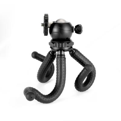 China Portable 360 ​​Rotation Travel Selfie Stick Tripod for Phone and Camera Mini Octopus Flexible Tripod Stand for sale