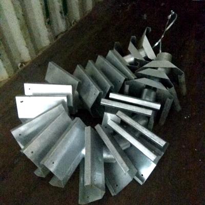 China Greenhouse Hot Dip Galvanized Greenhouse Accessories Steel Structure Joint Used In Multi Span Greenhouse for sale