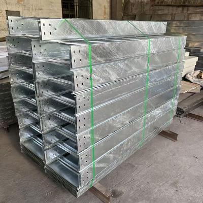 China Width  1000mm  50mm Galvanised Cable Tray Ladder System Adjustable Flexible And Strong for sale