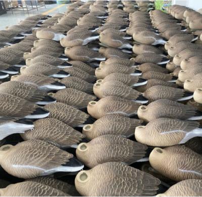 China Collapsible Packing True Like Size Rover Goose Decoy For Outdoor Sports for sale