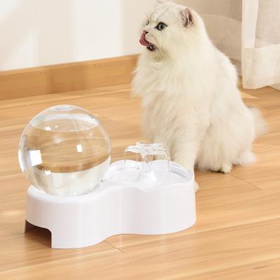 China Wholesale Automatic Intelligent Pet Water Fountain 2.3L Capacity Automatic Pet Water Fountain With Filter for sale