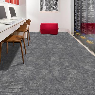 China Floral Patterned Medium Pile Carpet Tiles for Soundproofing Office Conference Rooms for sale